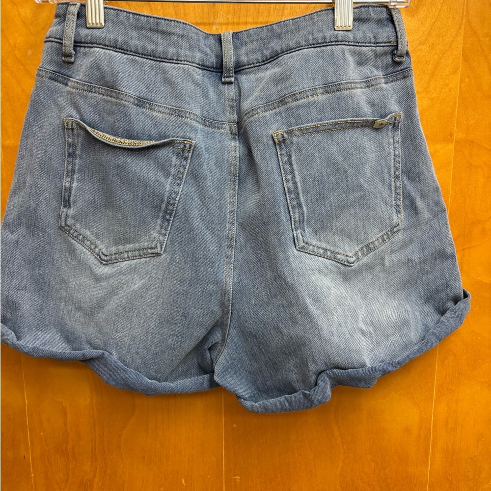 HALARA Light Blue Jean Shorts - Picture 5 of 6